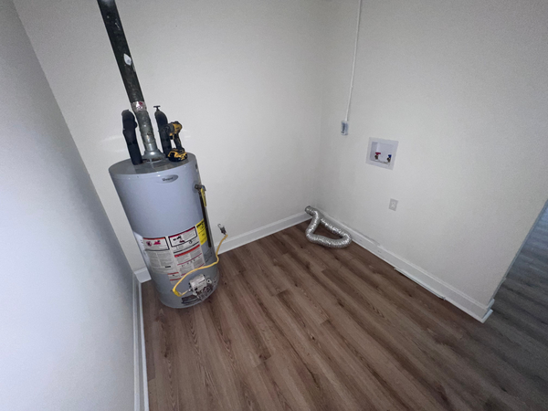 Coliving in Oakdale - North Charlotte, Charlotte