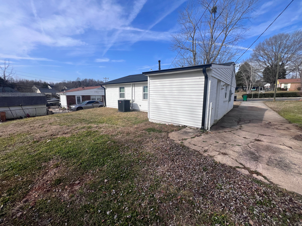 Coliving in Oakdale - North Charlotte, Charlotte