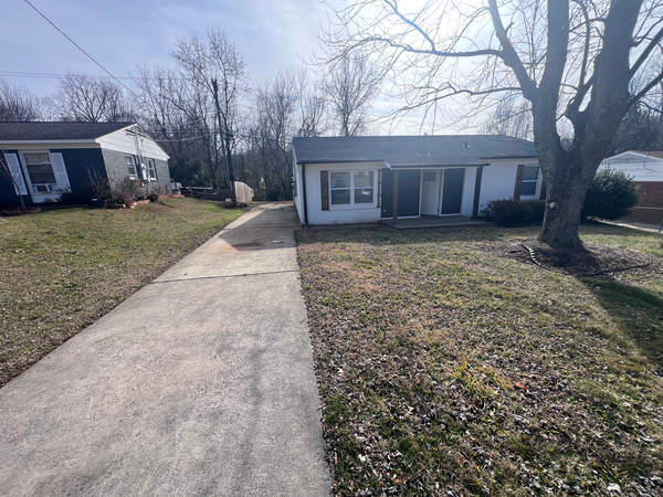 Coliving in Oakdale - North Charlotte, Charlotte