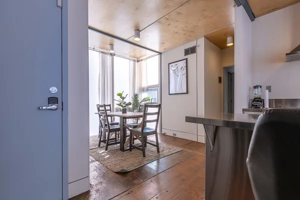 Coliving in Edgewood - Washington Northeast, Washington DC