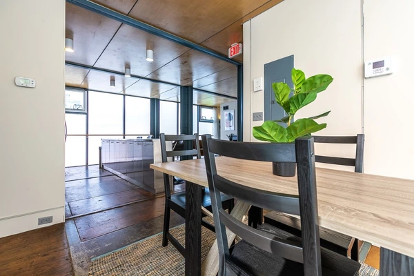 Coliving in Edgewood - Washington Northeast, Washington DC