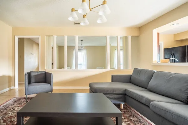 Coliving in Windsor Park - East Austin, Austin