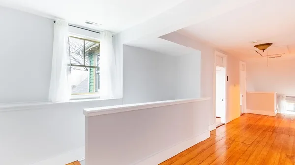 Coliving in Newton - Metro Area, Boston