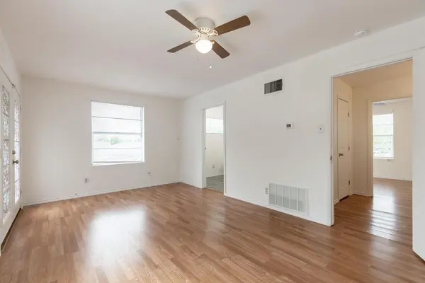 Coliving in East Arlington - Arlington, Dallas