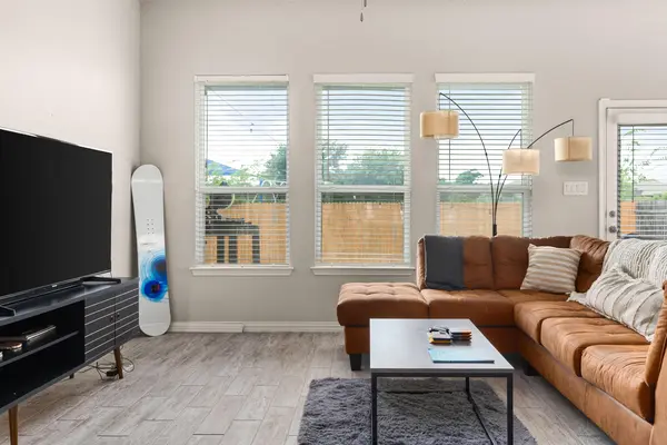 Coliving in Far West Side - West SATX, San Antonio