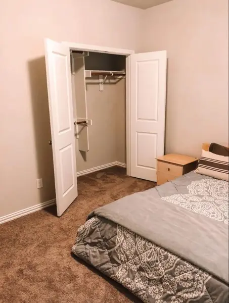 Coliving in Far West Side - West SATX, San Antonio