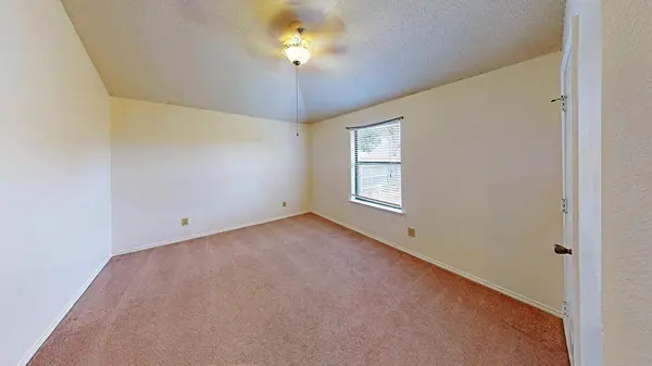 Coliving in West Arlington - Arlington, Dallas