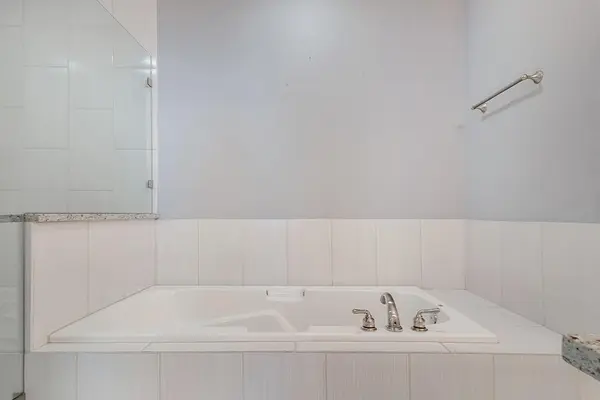 Coliving in Old East Dallas - Ne Dallas, Dallas