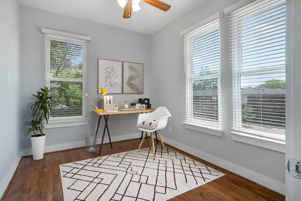 Coliving in Old East Dallas - Ne Dallas, Dallas