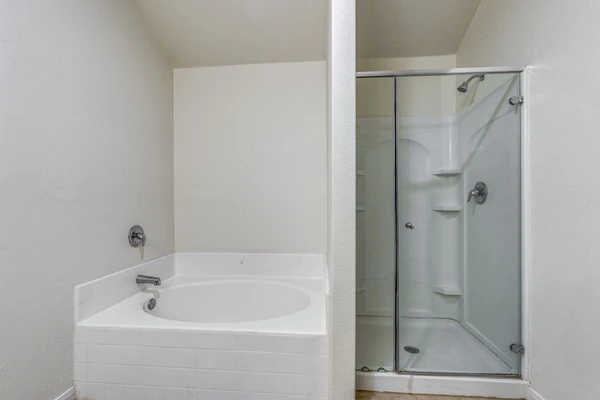 Coliving in New Braunfels - Outer SATX, San Antonio