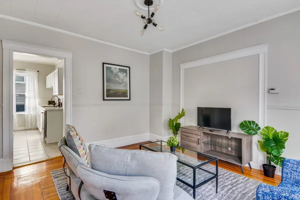 Coliving in Spring Hill - Somerville, Boston