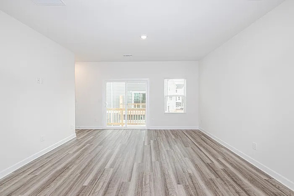 Coliving in Eagle Lake - West Charlotte, Charlotte