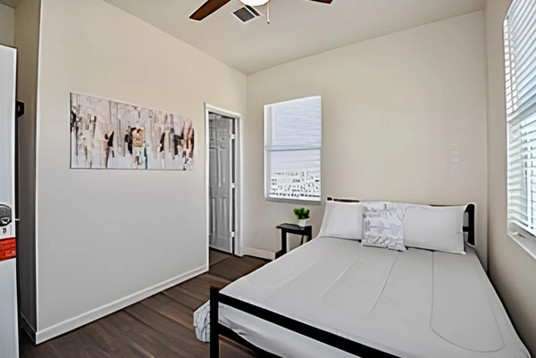 Coliving in Kashmere Gardens - Inner Loop, Houston