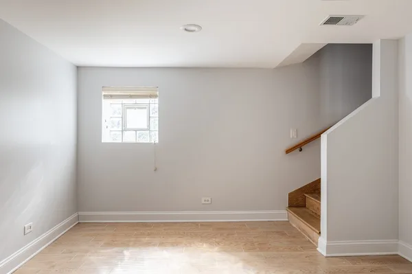 Coliving in Avondale - North Side, Chicago