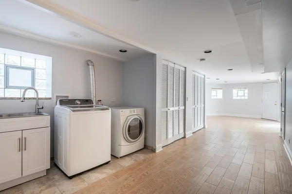 Coliving in Avondale - North Side, Chicago