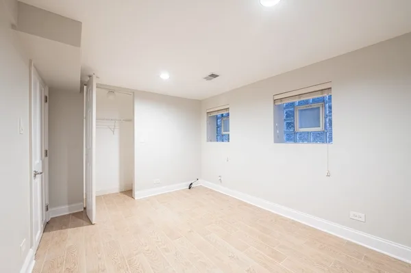 Coliving in Avondale - North Side, Chicago