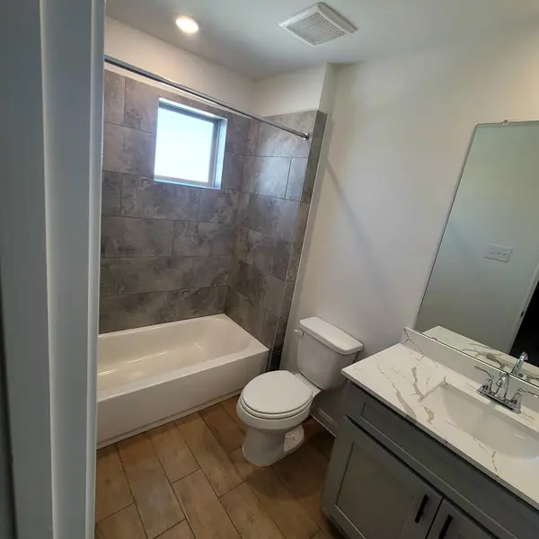 Coliving in Cypress TX - Nw Houston, Houston