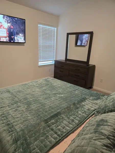Coliving in Cypress TX - Nw Houston, Houston