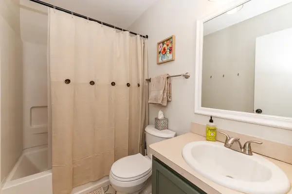 Coliving in Brooks City Base - South SATX, San Antonio