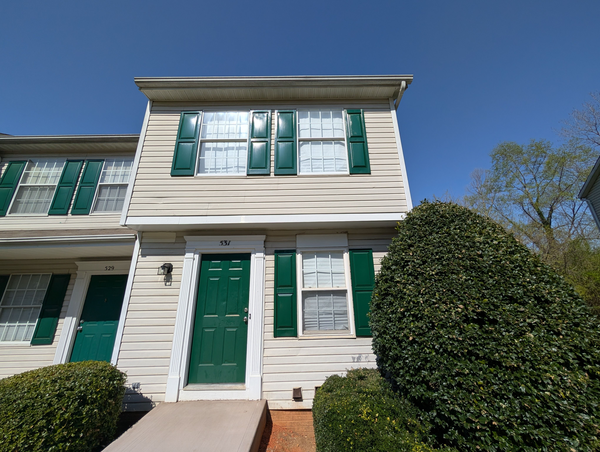 Coliving in University City South - North Charlotte, Charlotte