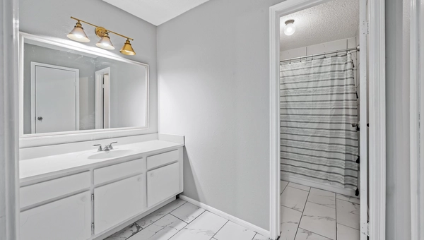 Coliving in Greater Hobby Area - Se Houston, Houston