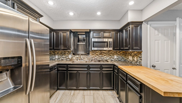 Coliving in Greater Hobby Area - Se Houston, Houston