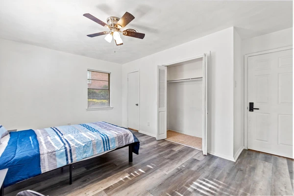 Coliving in Wolf Creek - Sw Dallas, Dallas