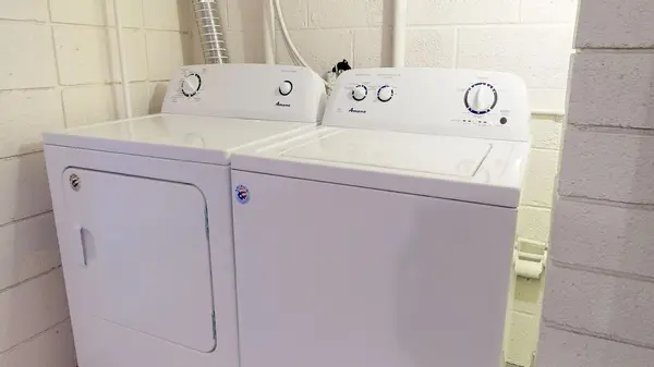 Coliving in Manhattan Beach - Westside / South Bay, Los Angeles