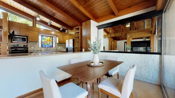 Coliving in Manhattan Beach - Westside / South Bay, Los Angeles