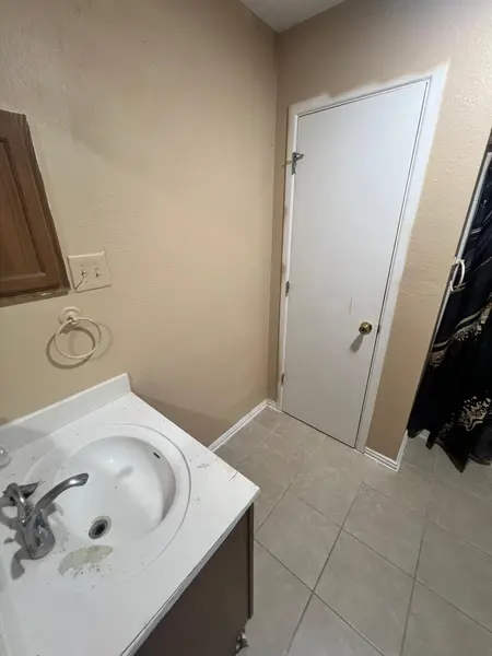 Coliving in Inner West Side - West SATX, San Antonio