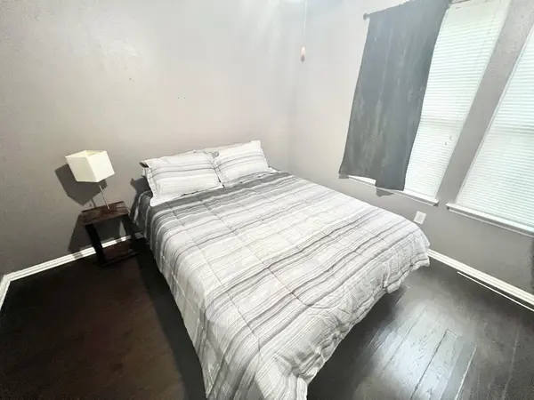 Coliving in Inner West Side - West SATX, San Antonio