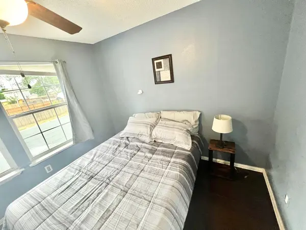 Coliving in Inner West Side - West SATX, San Antonio