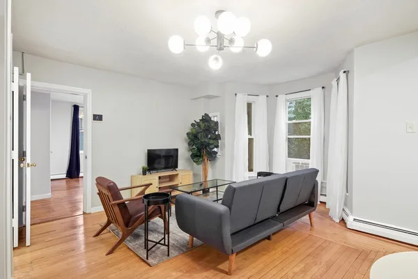 Coliving in Watertown - Metro Area, Boston
