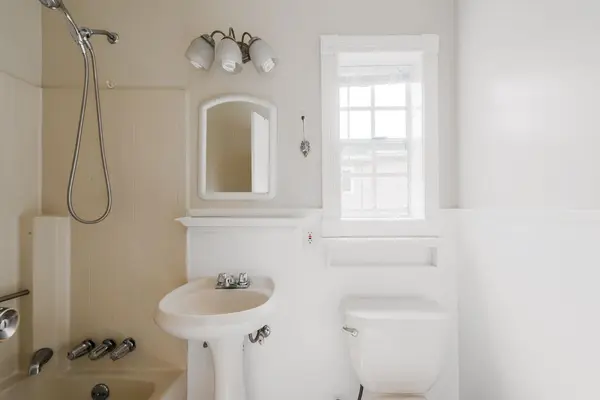 Coliving in Redondo Beach - Westside / South Bay, Los Angeles