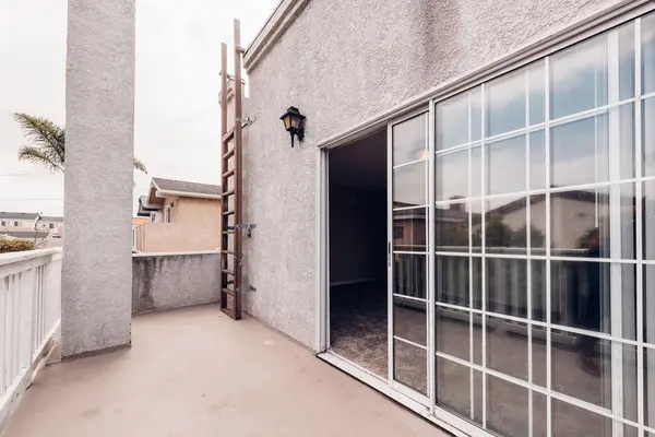 Coliving in Redondo Beach - Westside / South Bay, Los Angeles