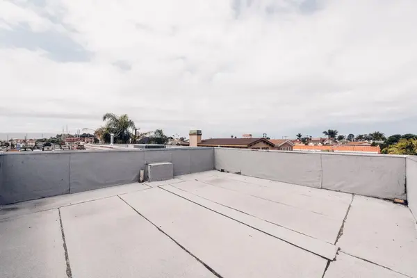 Coliving in Redondo Beach - Westside / South Bay, Los Angeles