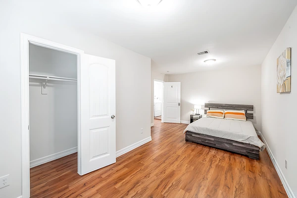 Coliving in Aldine City - Ne Houston, Houston