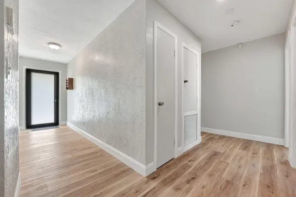 Coliving in Dania Beach - Broward County, Miami