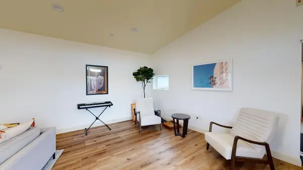 Coliving in East Palo Alto - Peninsula, San Francisco