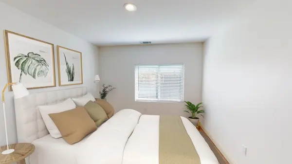 Coliving in East Palo Alto - Peninsula, San Francisco