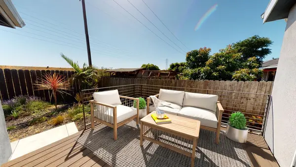 Coliving in East Palo Alto - Peninsula, San Francisco