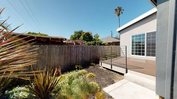 Coliving in East Palo Alto - Peninsula, San Francisco