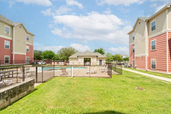 Coliving in East Riverside Oltorf - South Central Austin, Austin