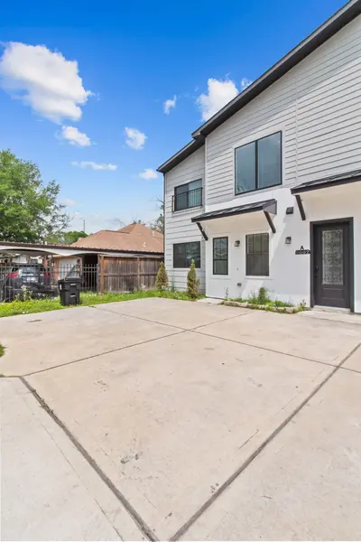 Coliving in Trinity / Houston Gardens - Ne Houston, Houston