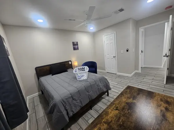 Coliving in Baytown - Se Houston, Houston
