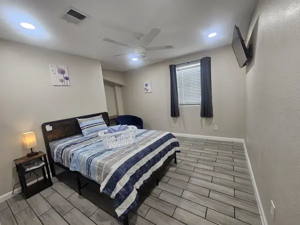 Coliving in Baytown - Se Houston, Houston