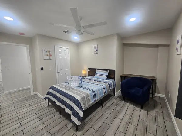 Coliving in Baytown - Se Houston, Houston