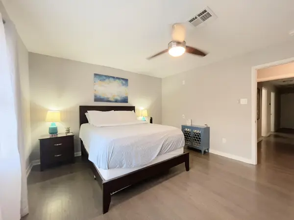 Coliving in Greater Hobby Area - Se Houston, Houston