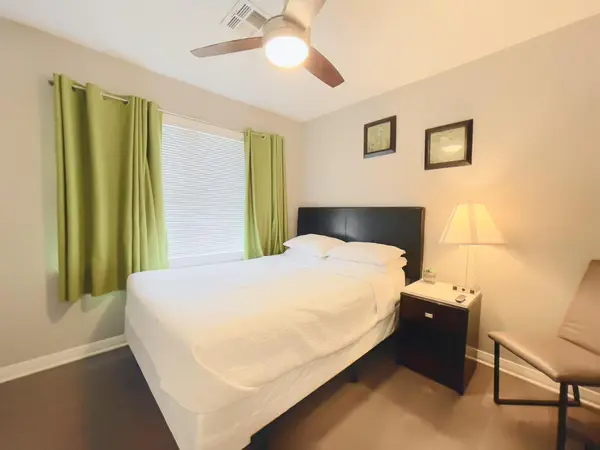 Coliving in Greater Hobby Area - Se Houston, Houston