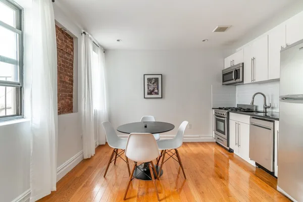 Coliving in East Village - Manhattan, New York